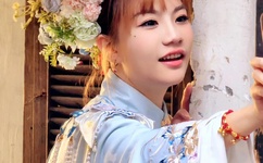 粗大的内捧猛烈进出A片